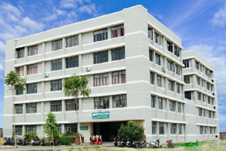https://cache.careers360.mobi/media/colleges/social-media/media-gallery/12600/2021/1/11/Campus-View of Indirani College of Nursing Puducherry_Campus-view.png
